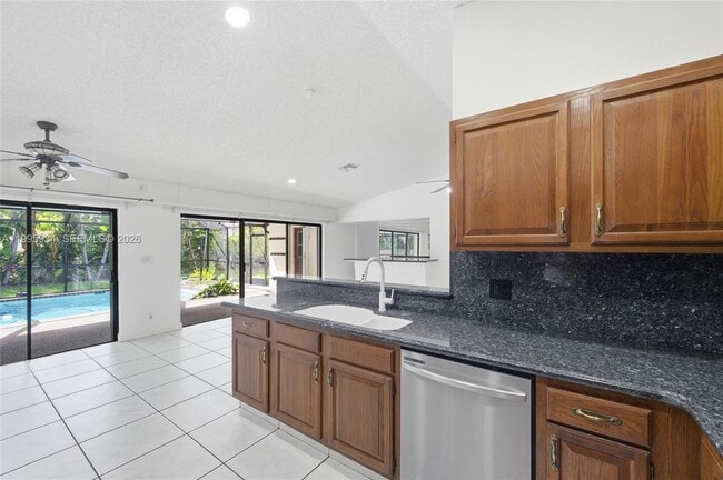 Building Photo - 676 NW 107th Ln