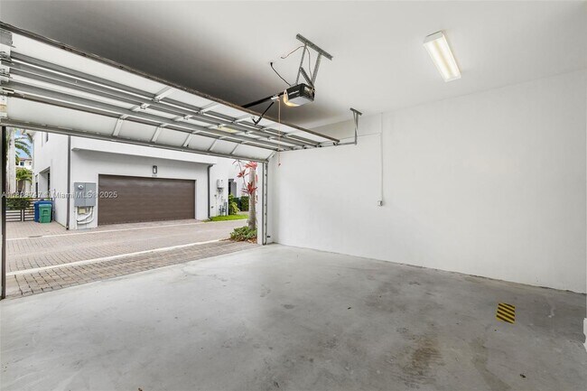 Building Photo - 8234 NW 46th Terrace