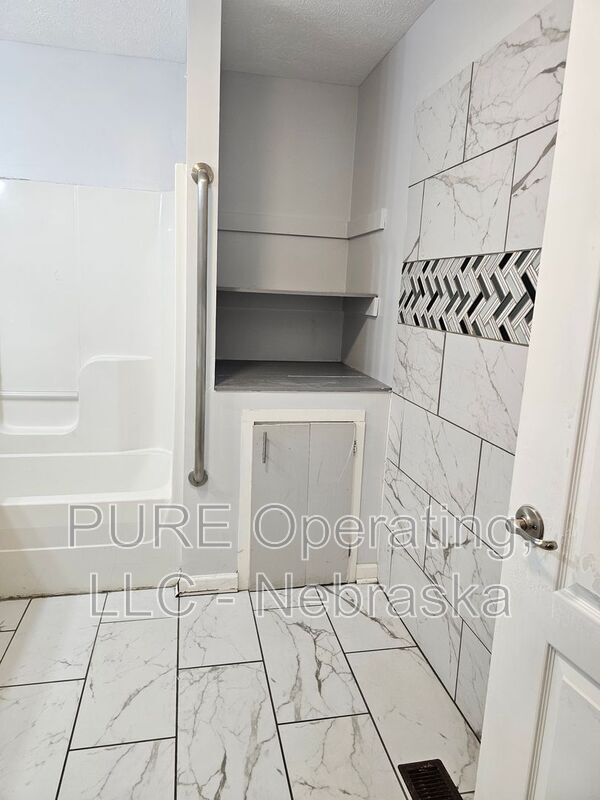 Building Photo - 1415 N 20th St