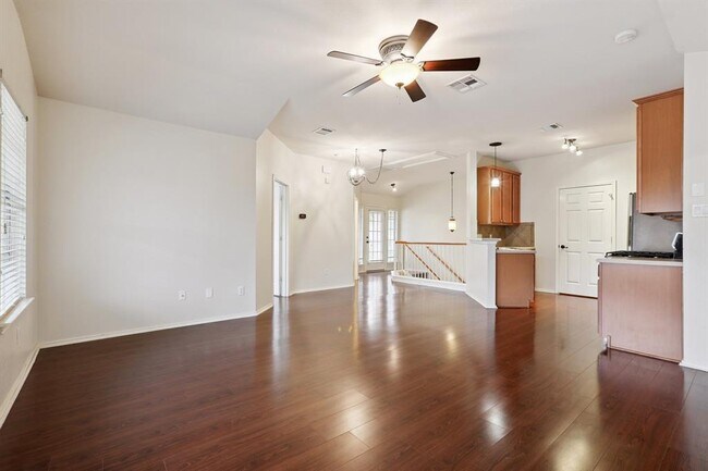 Building Photo - 16100 S Great Oaks Dr