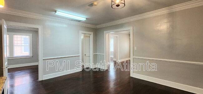 Building Photo - 3411 N Fulton Ave
