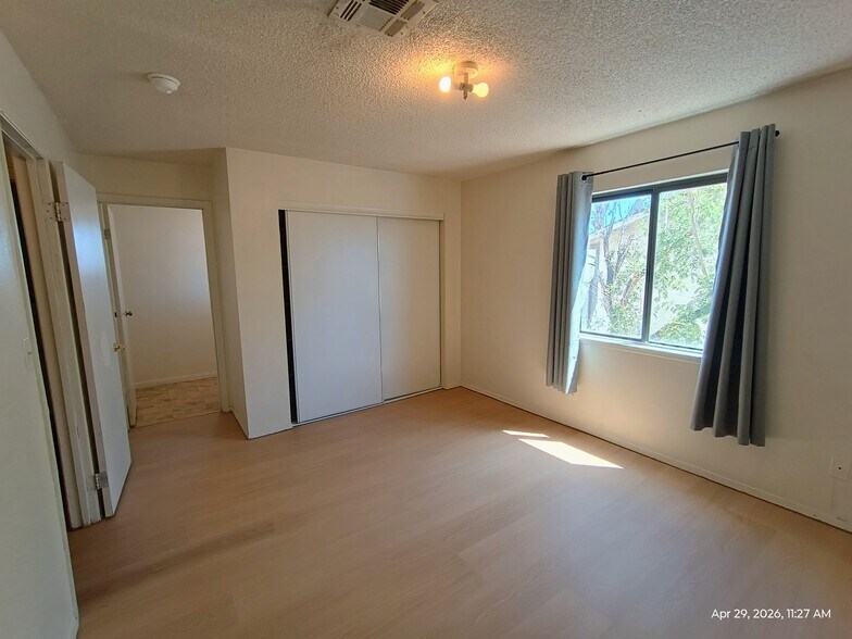 Building Photo - 6228 Ilanos Ln