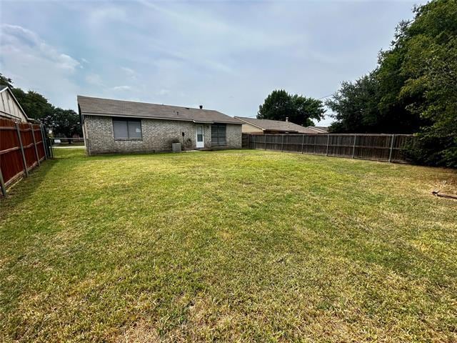 Building Photo - 7445 Sandhurst Ln S