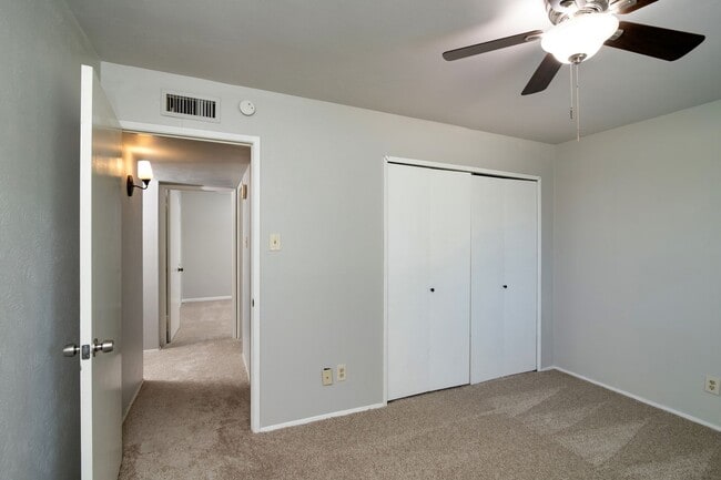 Building Photo - 3 Bedroom on Cul da Sac