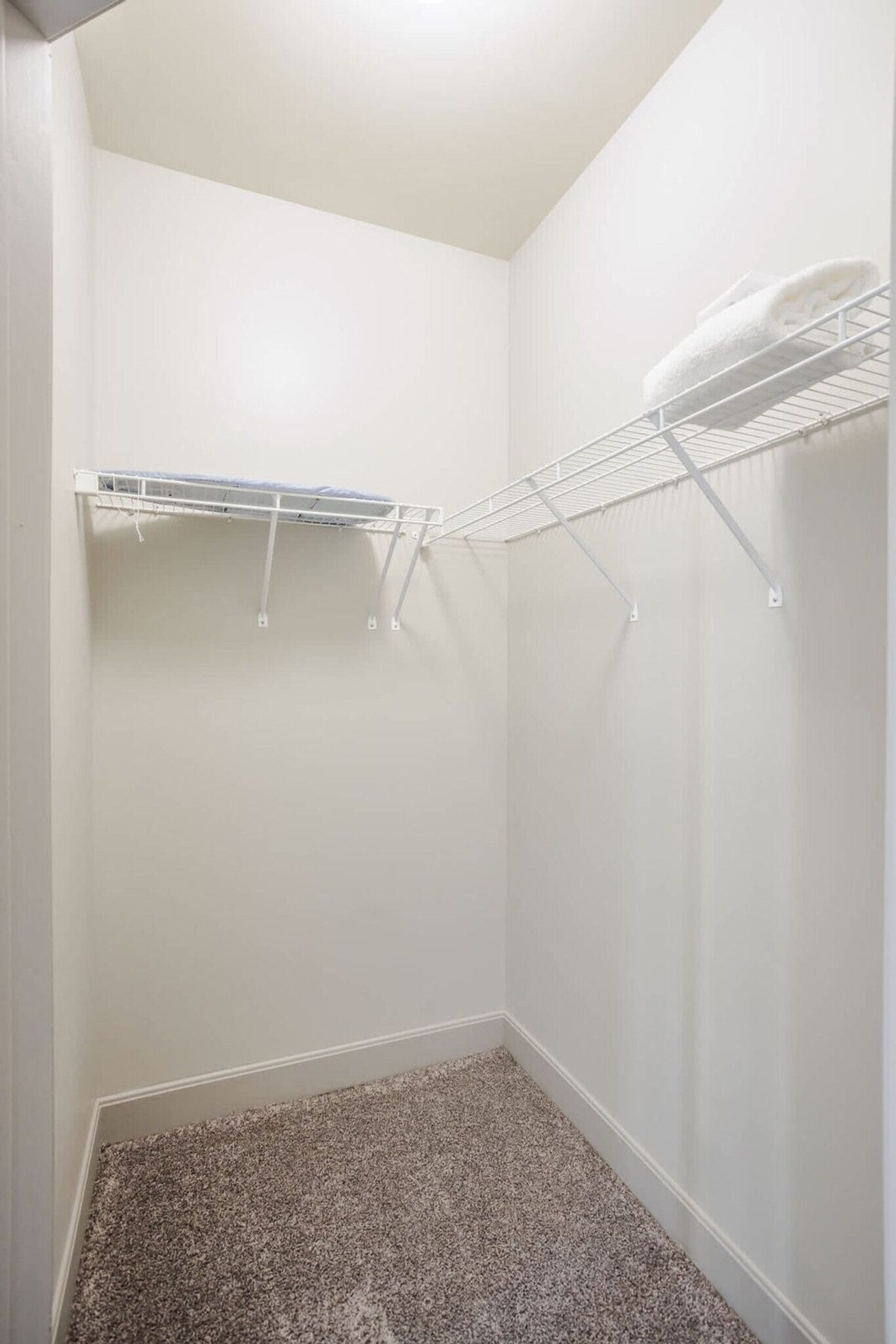 Building Photo - 121 E Freedom Way