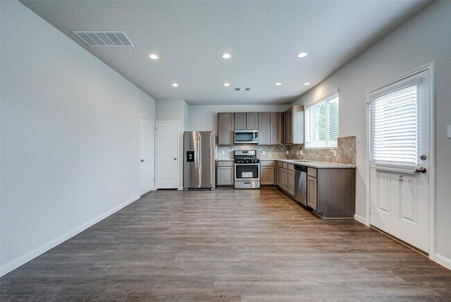 Building Photo - 3030 Orchid Ranch Dr