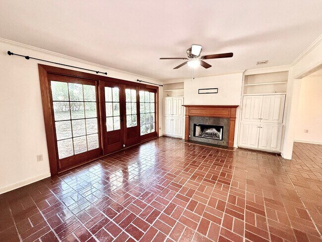 Building Photo - 3134 Fritchie Dr