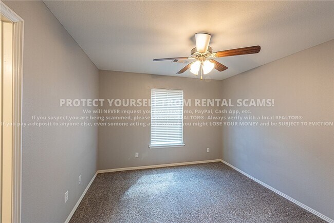 Building Photo - 1284 N Corsica Dr