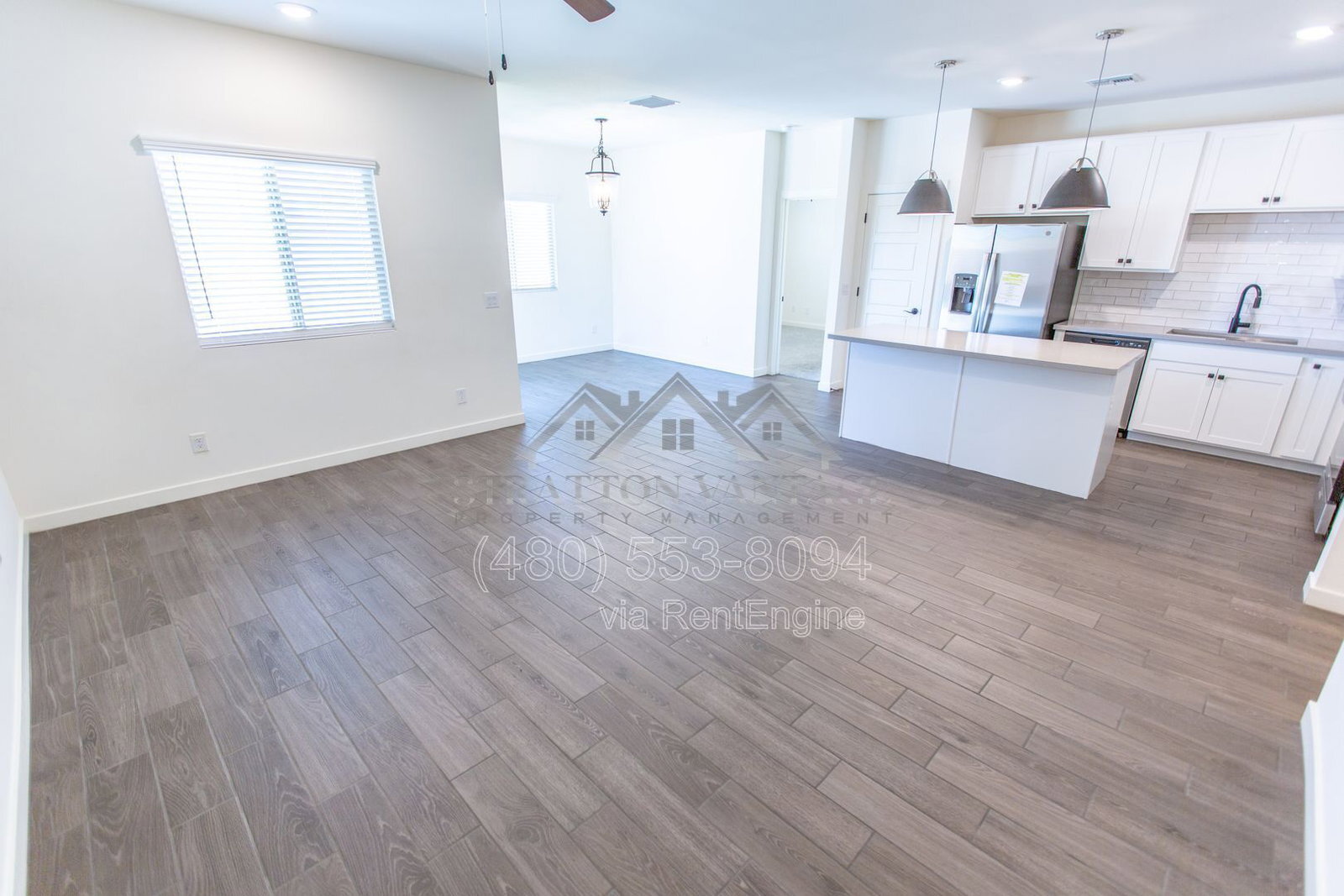 Building Photo - 2547 N Kenna Pl