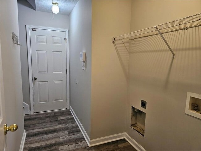 Building Photo - 986 Ashton Oak Cir