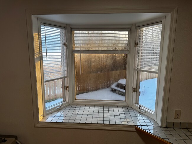 Building Photo - 206 Huot Cir