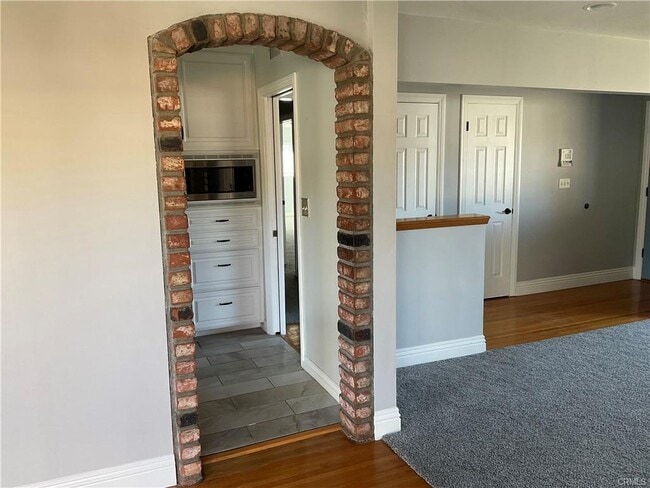 Building Photo - 800 N Tropicana Way