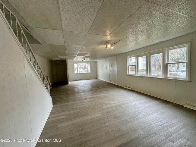 Building Photo - 6 Magnolia Ave