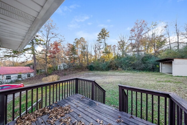 Building Photo - 2568 Forestdale Blvd