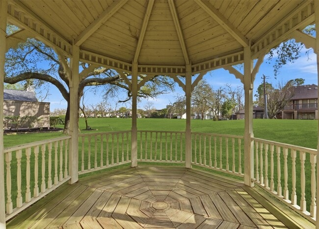 Building Photo - 3327 Shady Glen Ln