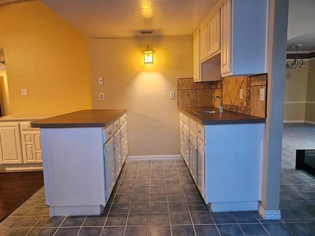 Building Photo - 4029 Longstraw Dr