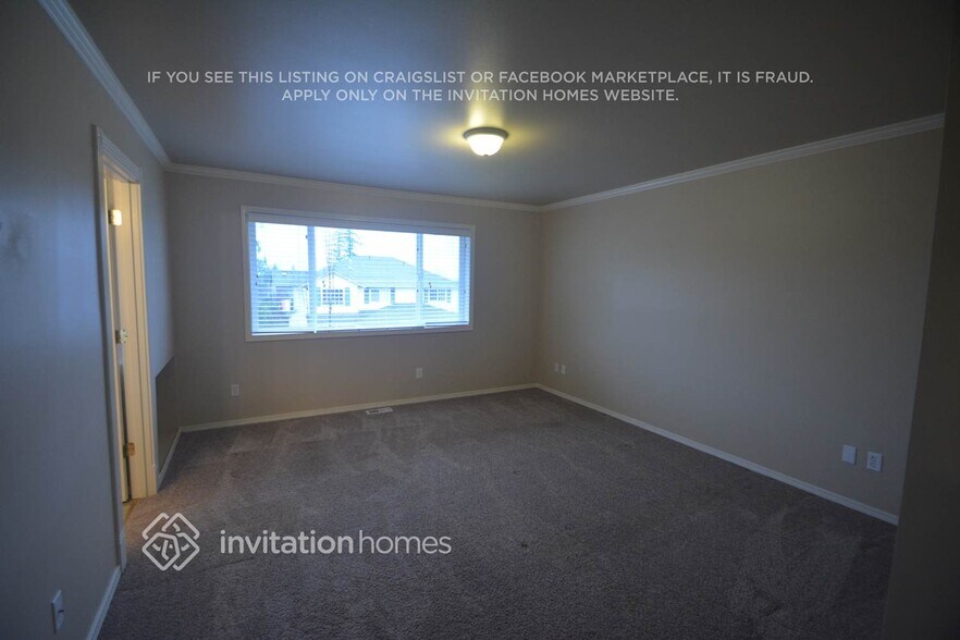 Building Photo - 5806 79th Ave NE