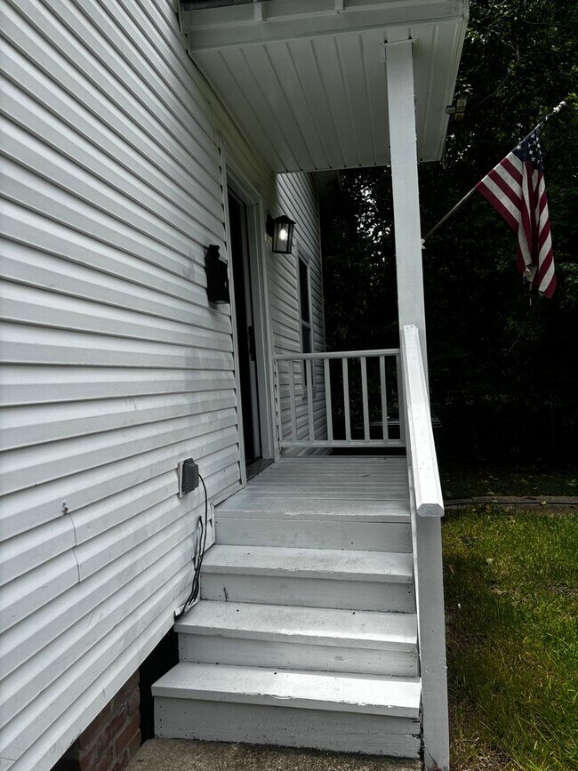 Building Photo - 2281 Virginia St