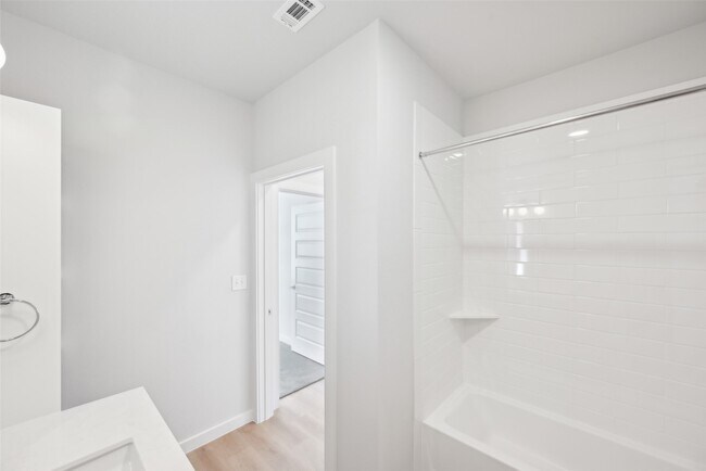 Building Photo - 3651 S Custer Rd