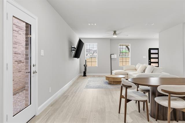 Building Photo - 2724 Big Bend Mews