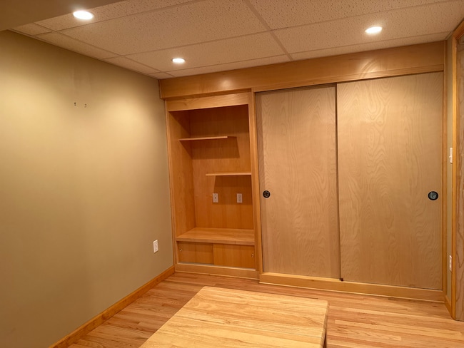Building Photo - 1067 Treeline Dr
