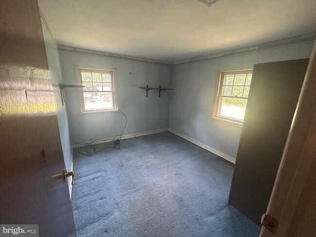 Building Photo - 496 Old Philadelphia Pike
