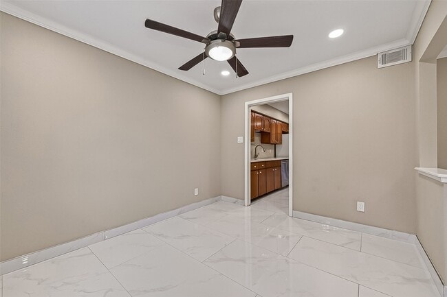 Building Photo - 6649 De Moss Dr