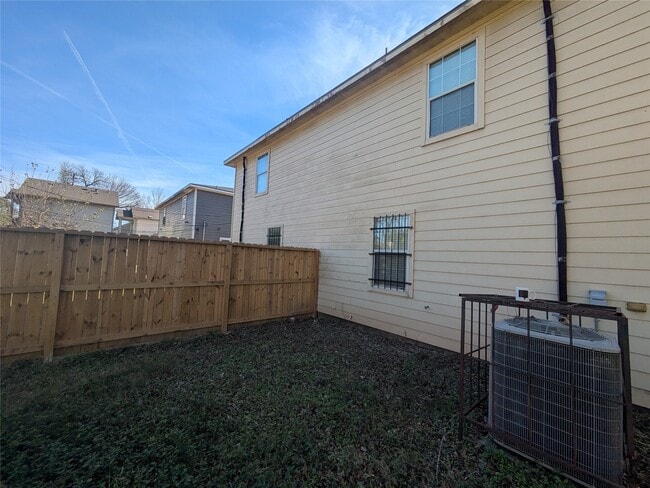 Building Photo - 4523 Perry St