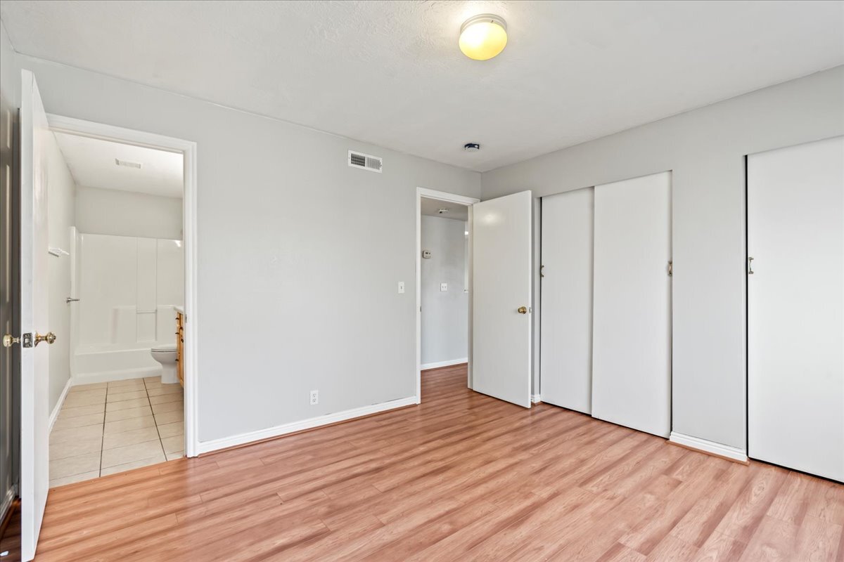 Building Photo - 1285 E Ridge Meadow Ln