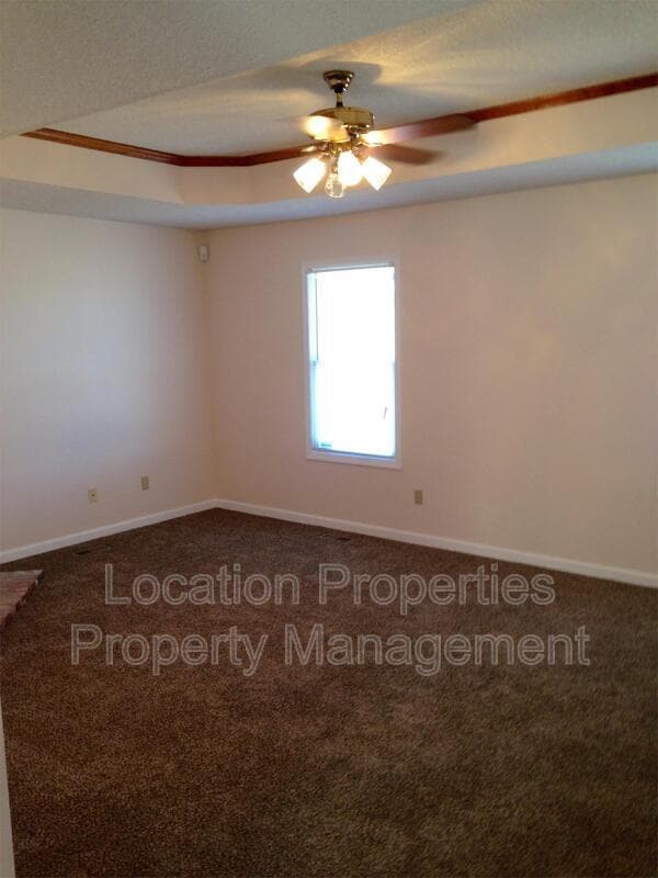 Building Photo - 3700 Harvard Rd