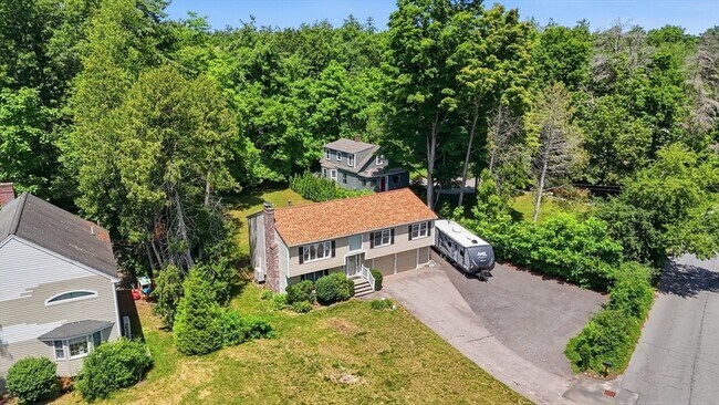 Building Photo - 51 Hosmer St