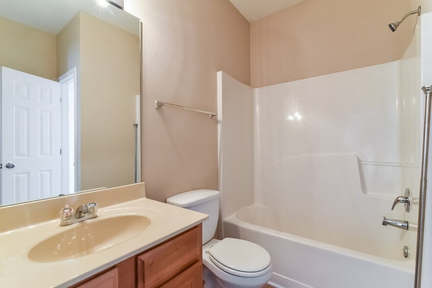 Building Photo - 4935 Mundy Ct