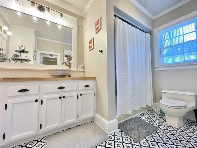 Building Photo - 2232 Adcock Rd