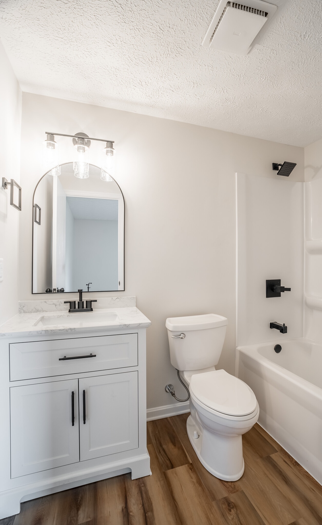 Building Photo - 8759 Mardi Gras Dr
