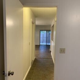 Building Photo - Colony Pine