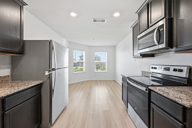 Building Photo - 340 Barrel Cactus Dr