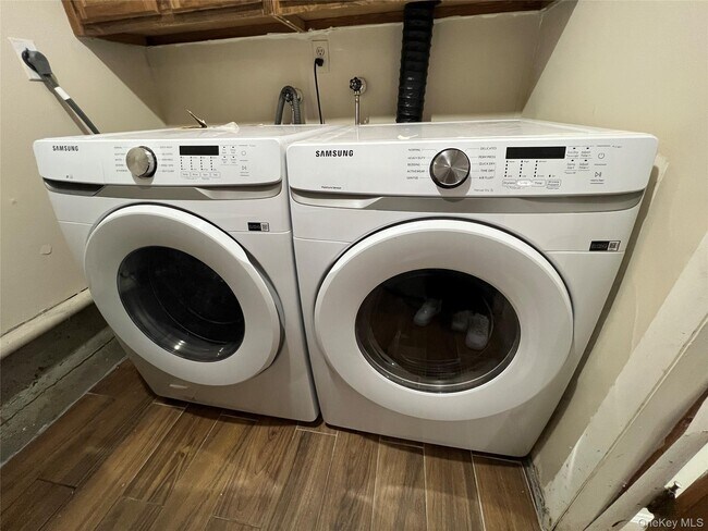 Building Photo - 61-19 232nd St