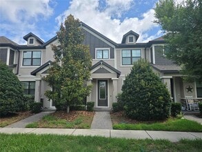Building Photo - 13023 Batten Ln