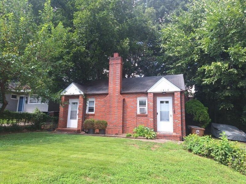 Building Photo - 1014 Willowbrook Dr