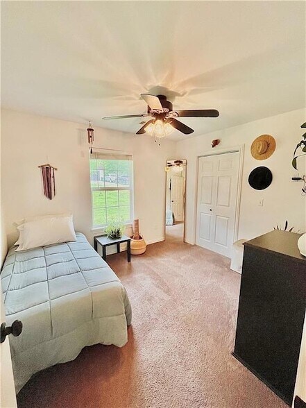 Building Photo - 721 Dockery Ln