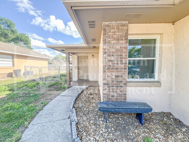 Building Photo - 735 Mikasuki Dr