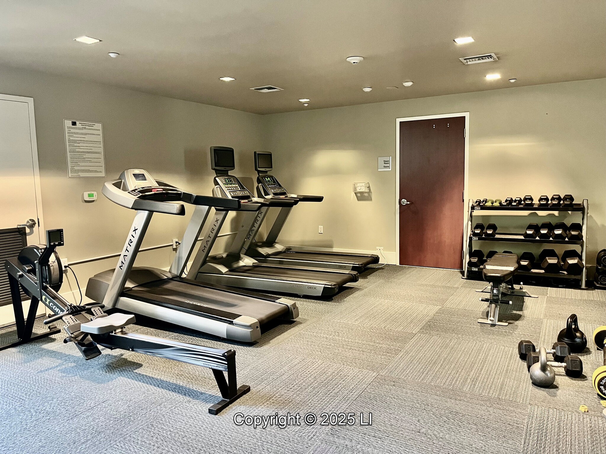 Gym with cardio and weight equipment - 585 9th St
