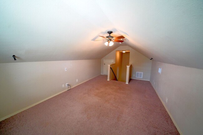 Building Photo - Move-In Ready Property Now Available in Selma, TX! - Realtor Commission: $600