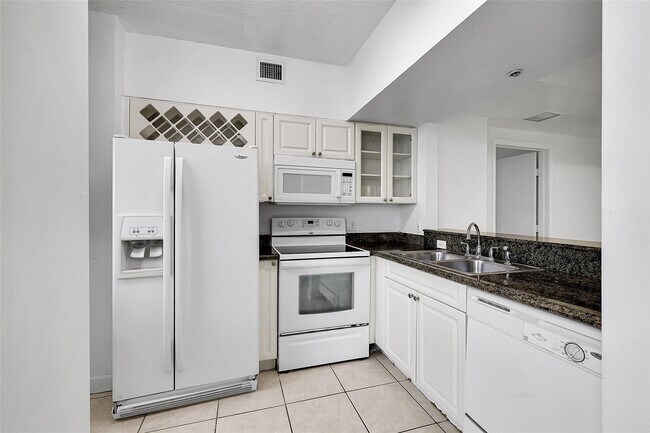 Building Photo - 1 Glen Royal Pkwy