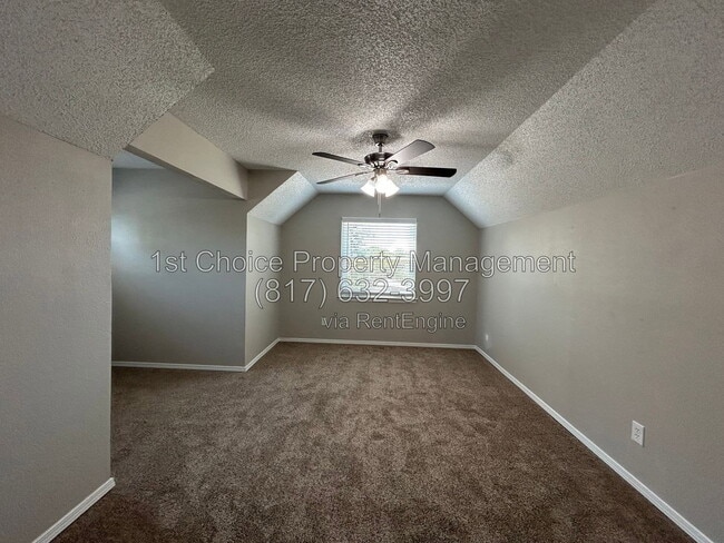 Building Photo - 1516 Oakridge Ct W