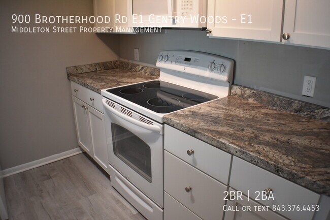 Building Photo - 900 Brotherhood Rd