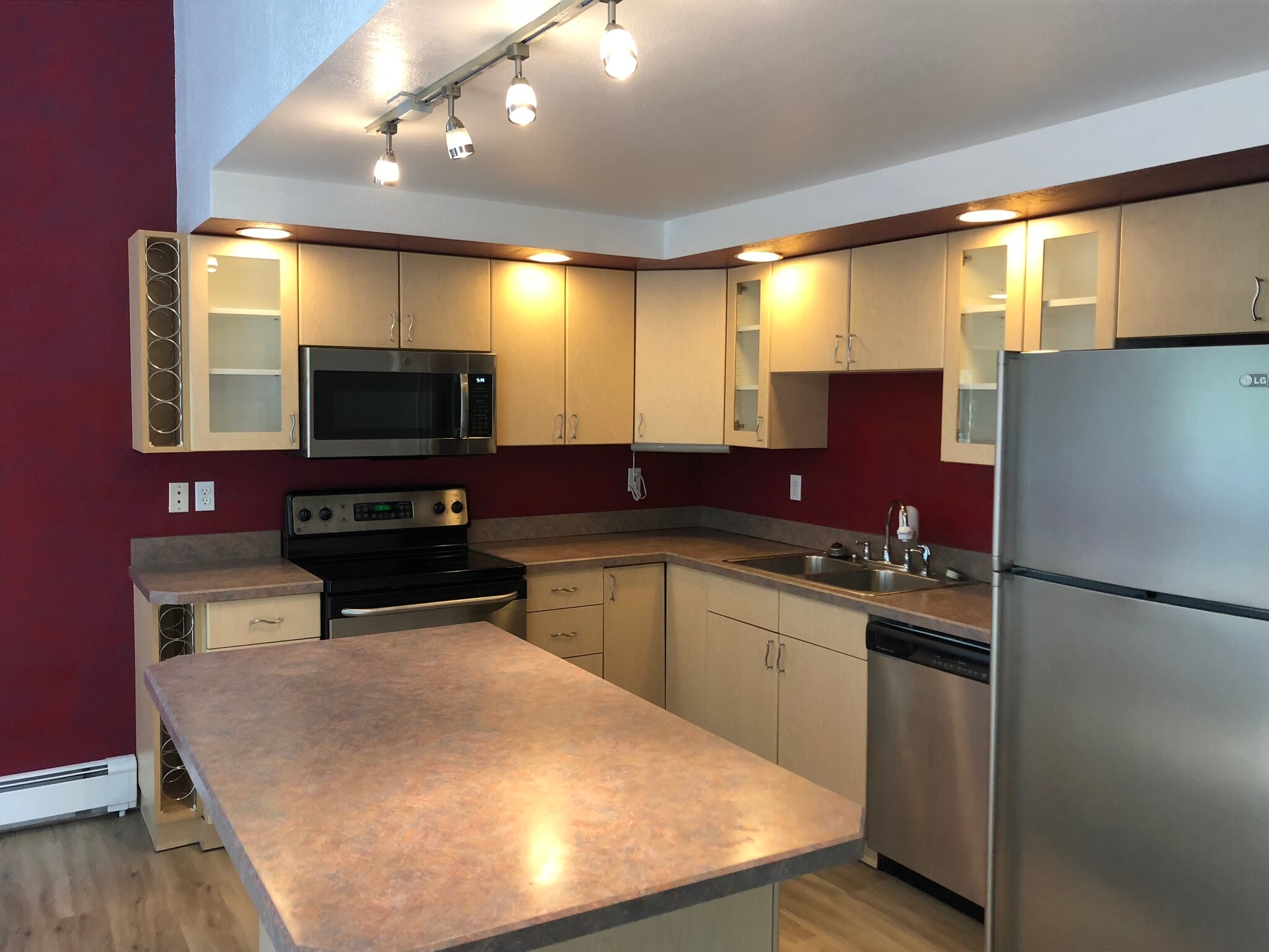 Kitchen - 239 W Cook Ave