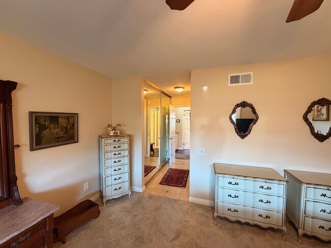 Building Photo - Fully furnished (short term) home in Camarillo's Premier Senior Community - Leisure Village