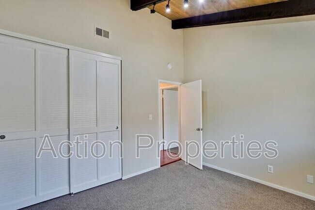 Building Photo - 255 S Rengstorff Ave