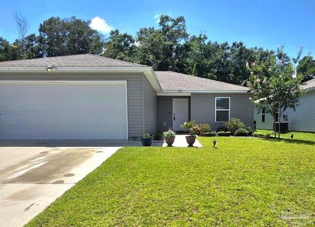 Building Photo - 7821 Maxton Rd